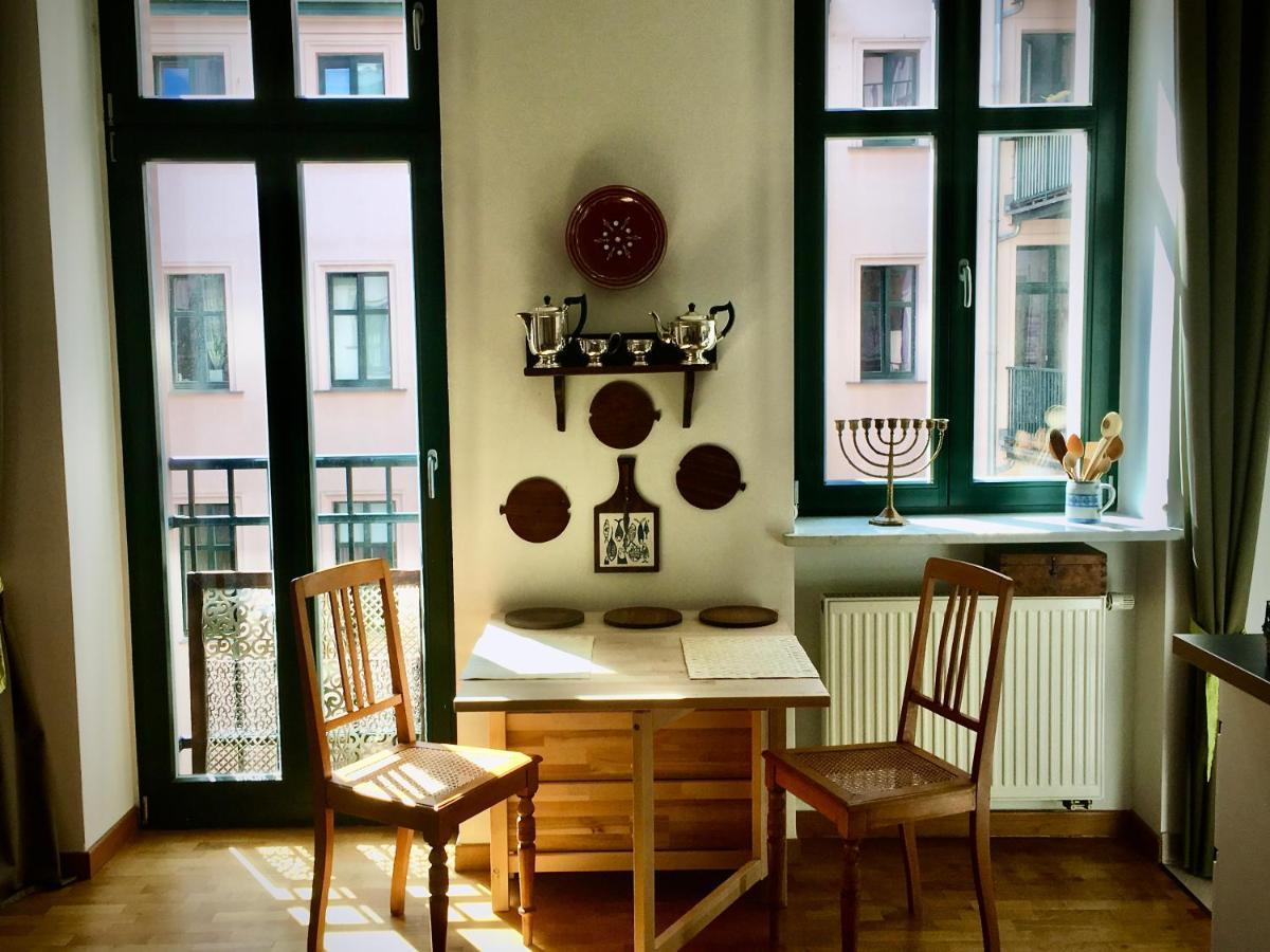 2-Zimmer-Apartment "Monbijou" Am Hackeschen Markt Berlin Exteriör bild